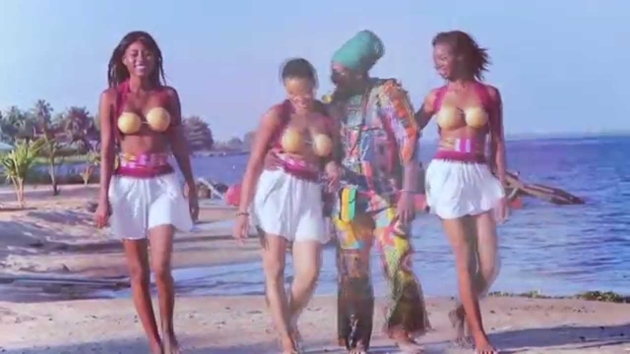 MALUNA  -  Blakk Rasta (OFFICIAL VIDEO)