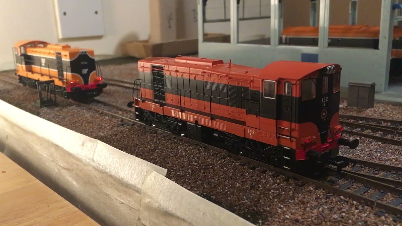 Old school @ the depot - Murphy Models class 121 #127 and #132 with beautiful sound