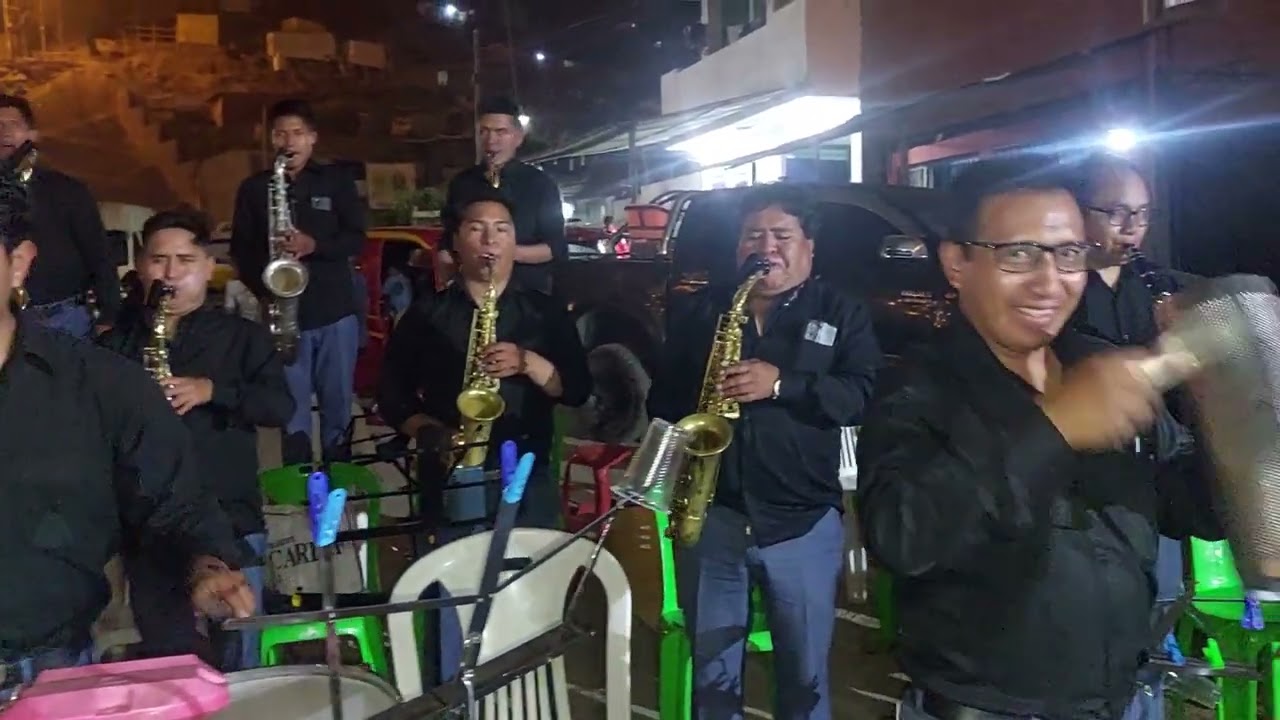 ORQUESTA FOLK. REVELACIÓN HUANCAINA. TECHADA DE CASA 🏡 FAMILIA ACUÑA HUARCAYA. JICAMARCA LIMA PERÚ.