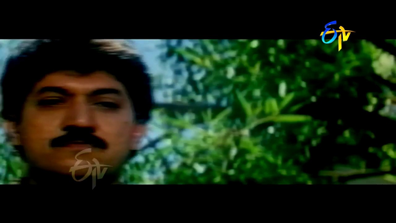 Devaraj Fight Scene | Street Rowdy | Devaraj | Madhuri | ETV Cinema