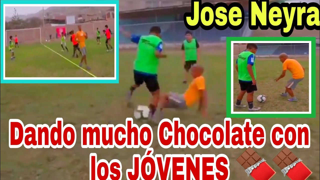 Jose Neyra entrenador / entrenando con los j&oacute;venes en el campo deportivo / Mucho Chocolate / 2022