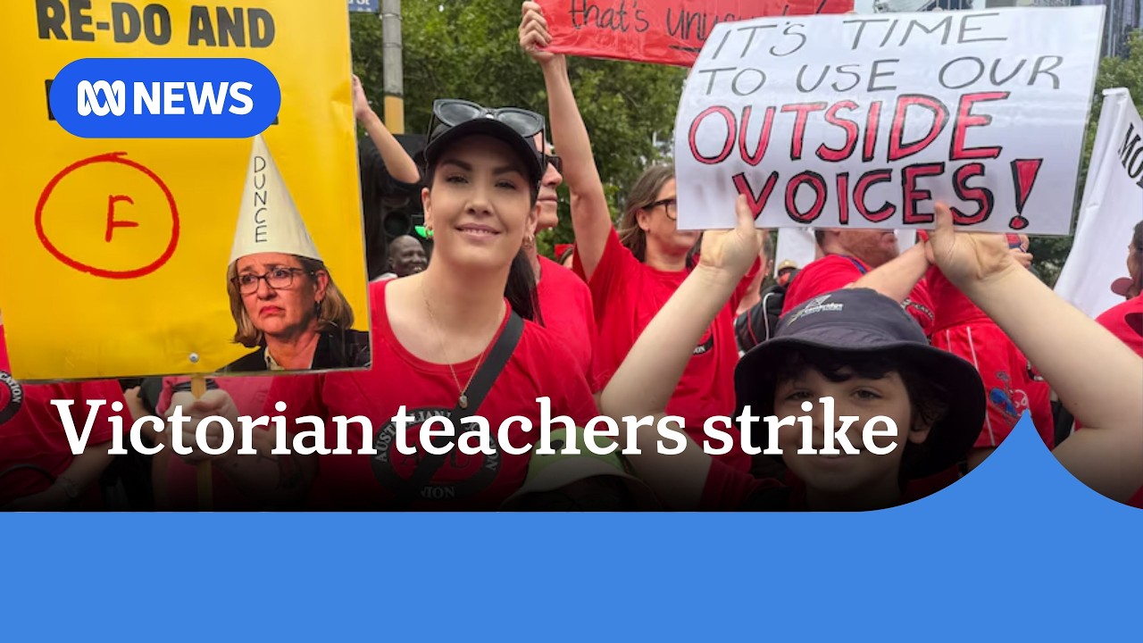 Victorian teachers walk off the job demanding better pay and conditions | ABC NEWS