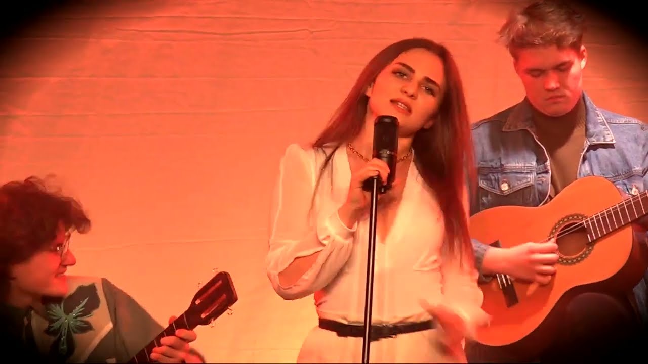 Lily Allen - Not Fair | PÜG Playback Show 2023