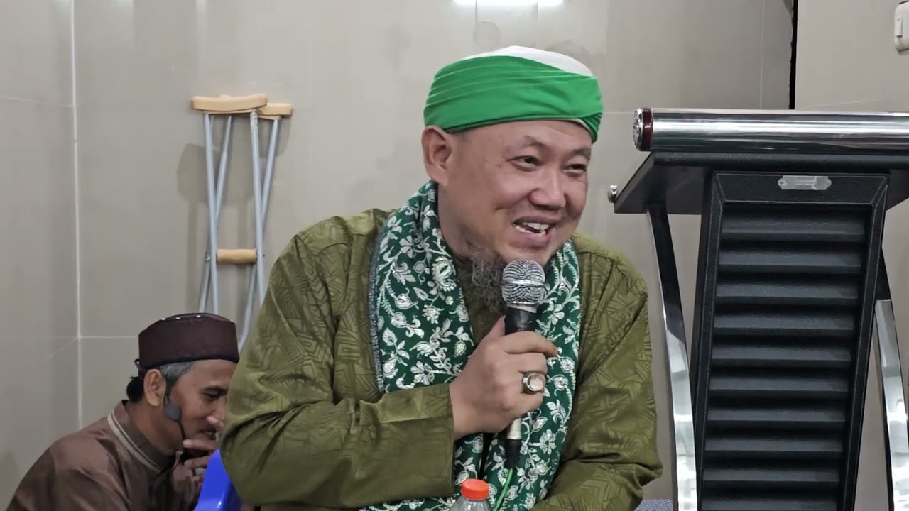 MUSHOLA IKHWANUL MUSLIMIN, TAUSIYAH HIKMAH RAMADHON MALAM 16 & BERBAGI MINYAK AL HIKMAH ABAH SUKA