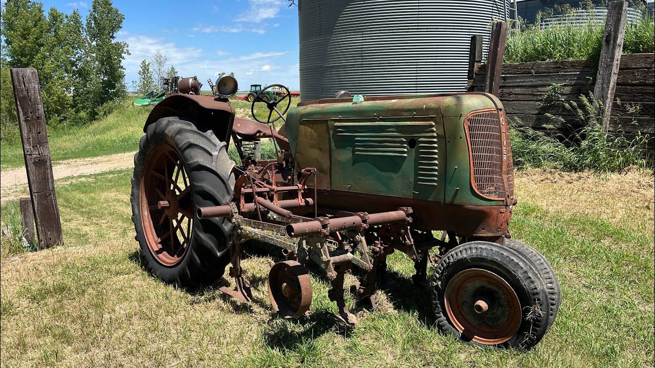 Will it Ever Run Again? Oliver 70 Sadness part 1 Engine is Stuck!