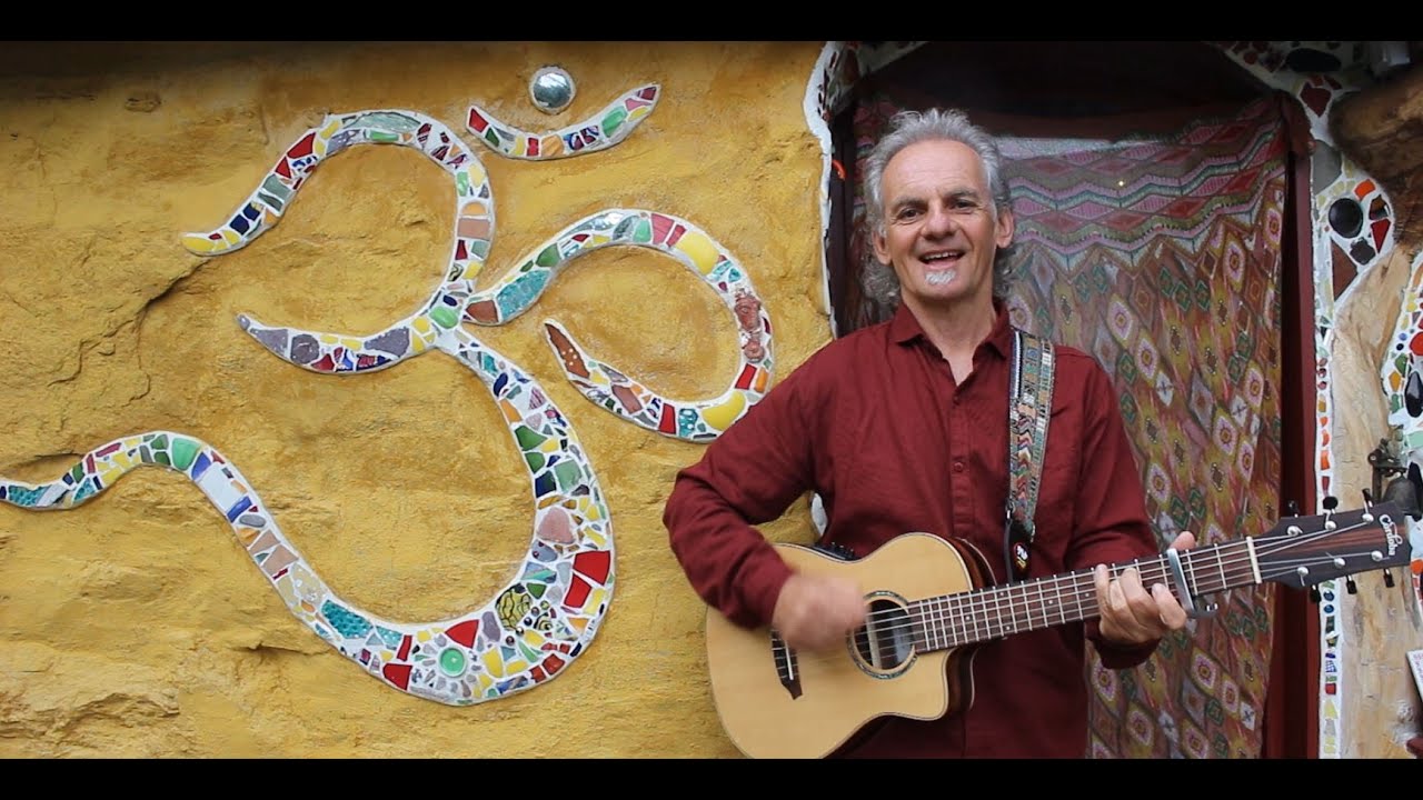 LA PAIX OM SHANTI  Jacques Bourgarel