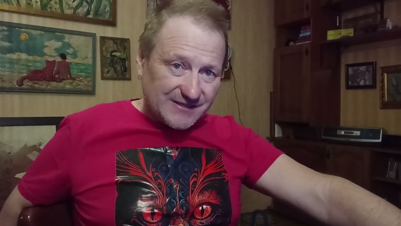 Определиться юноше, в Афганистан или на завод или в институт. СССР в 80-е годы