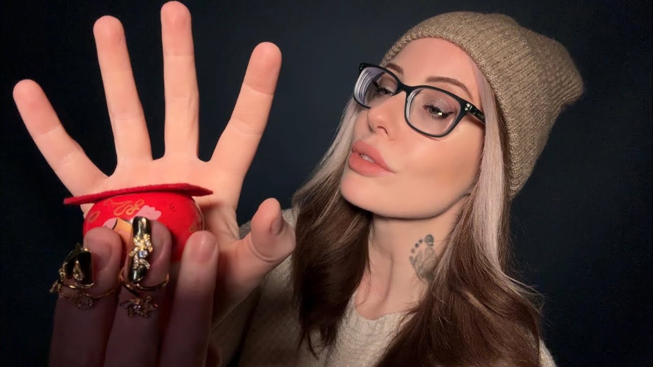 32 Minutes Of Unadulterated ASMR Tingles