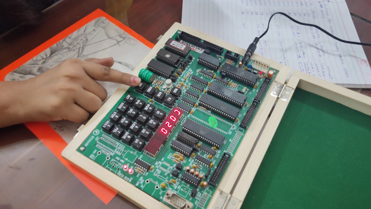 Exchange the content of memory location : 8085 microprocessor