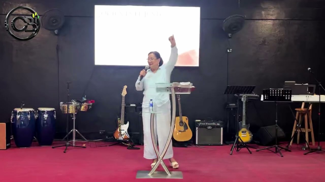 RODEADO DEL FAVOR DE DIOS