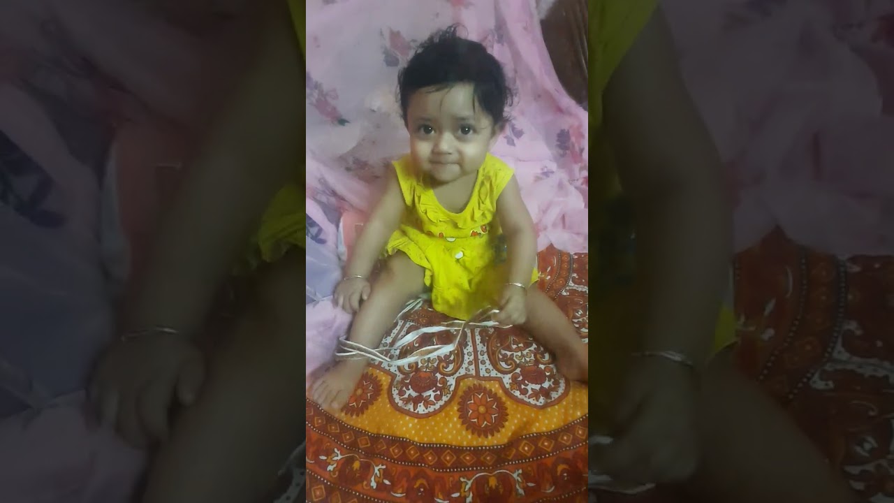 Tumi bondhu kala pakhi ami jeno ki.....Basanta kale tomay bolte parini...