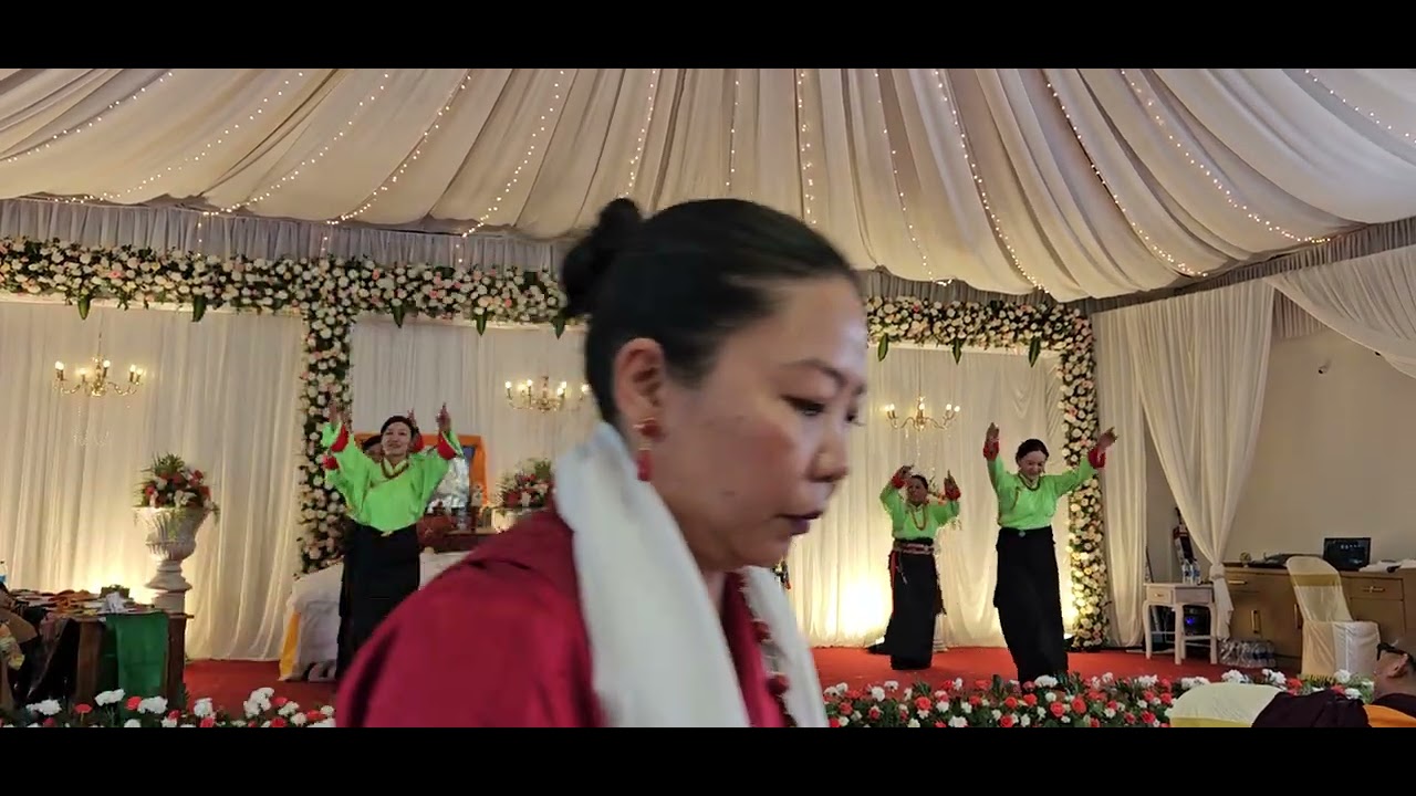 མཁན་སློབ་ཆོས་གསུམ།
