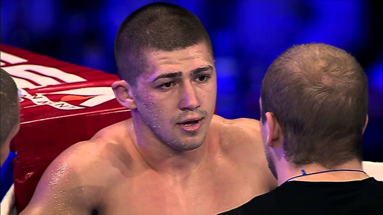 1st Semifinal fight Stanislav Renita Moldova vs Dariusz Skocjek Poland