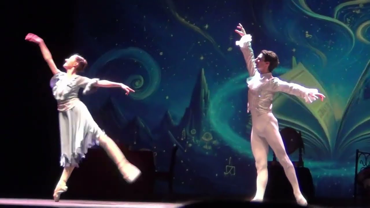 Cenerentola - TAM BALLET: applausi finali al Carcano