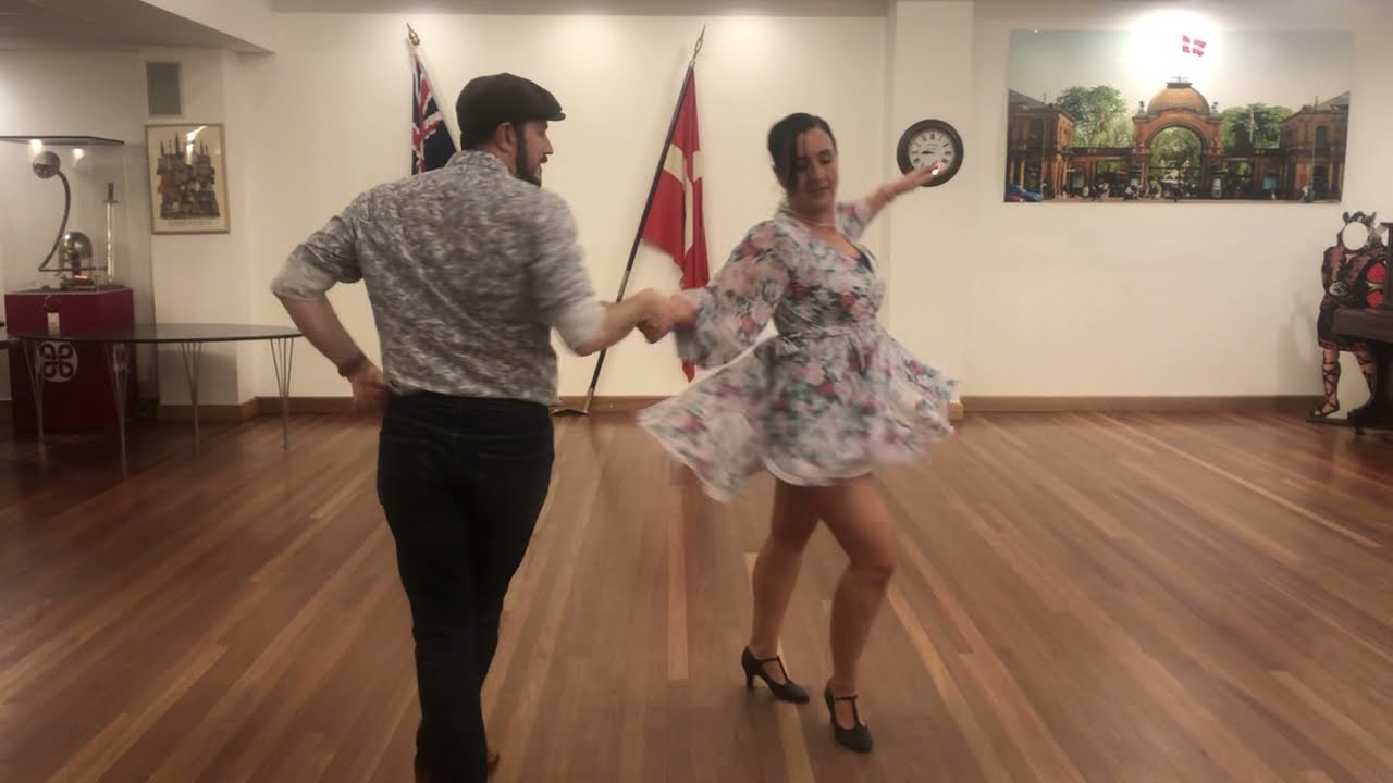 2021-10-12 Balboa Explorers Level 2 Moves for Sunday Hot Club Class Demo Rob & Michelle