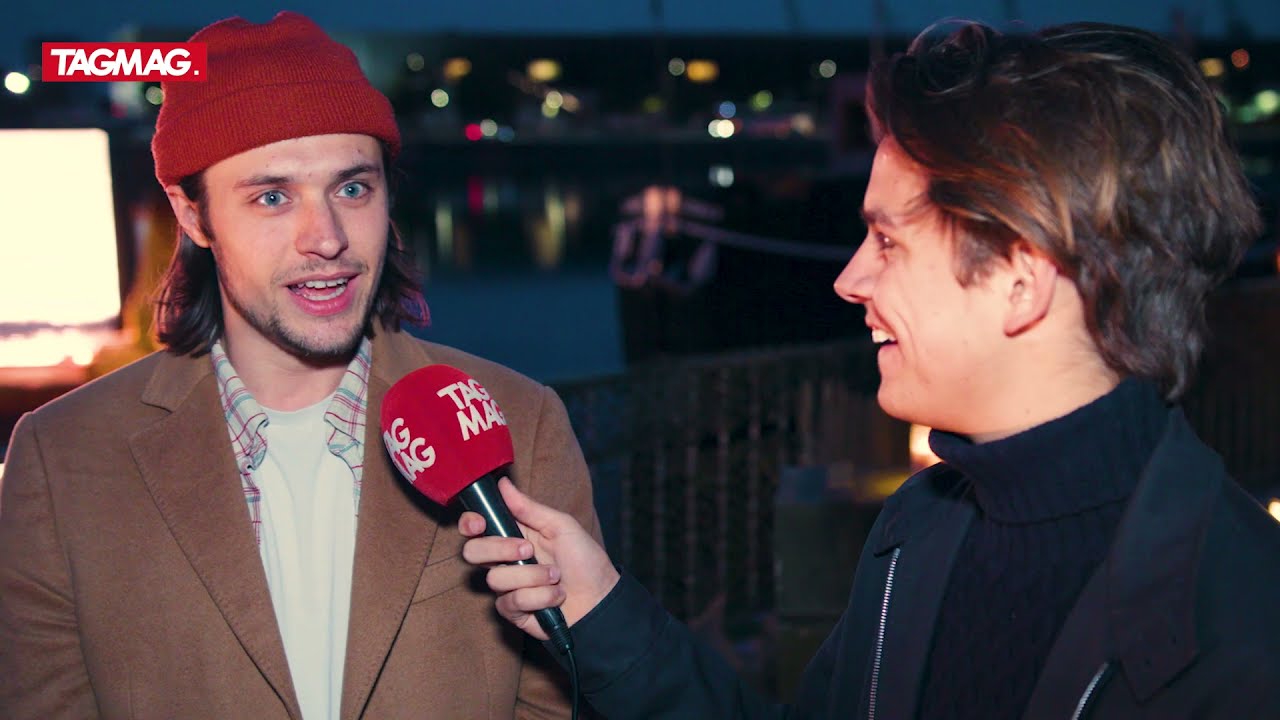 Kes Bakker met de cast van 'De Slag Om De Schelde' (nu op Netflix)