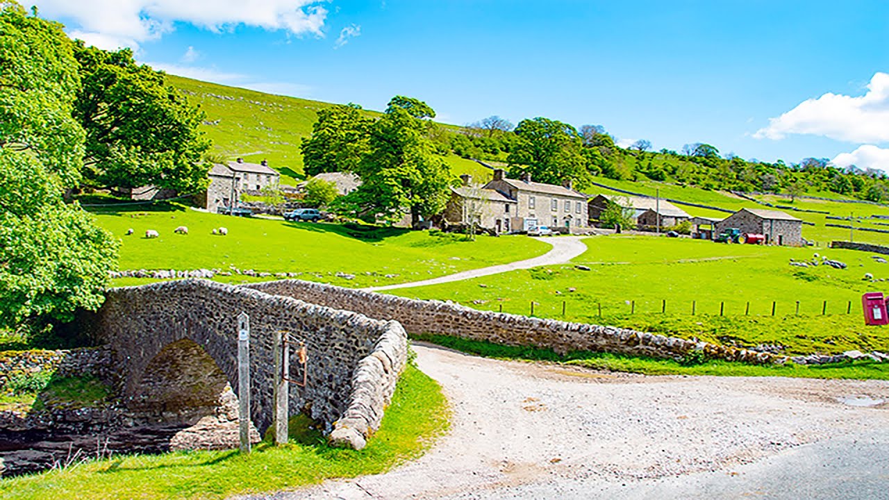 A scenic drive, Kettlewell to Hawes, North Yorkshire, England.