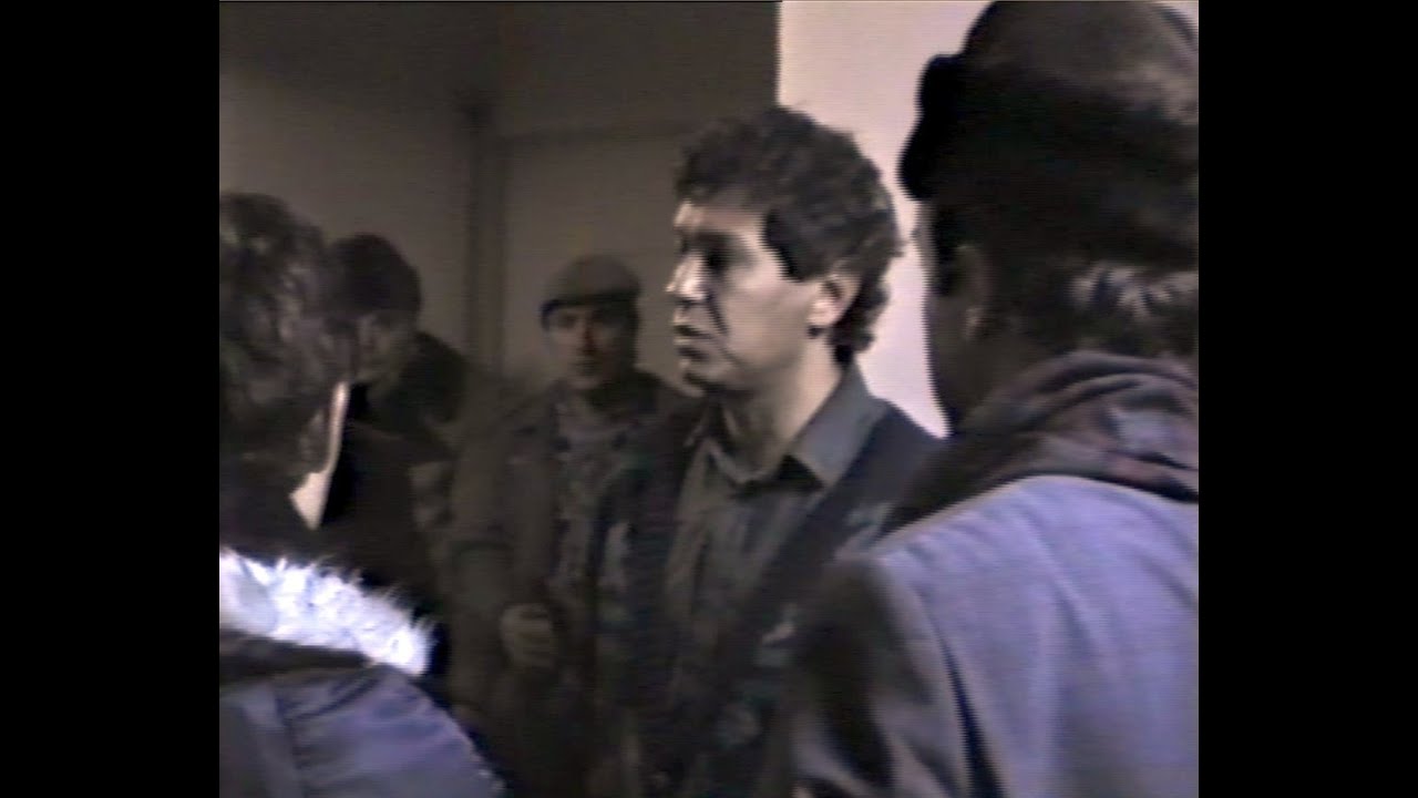 Discursul lui Mircea Lucescu in vestiar la Dinamo dupa un meci cu Steaua (1988)