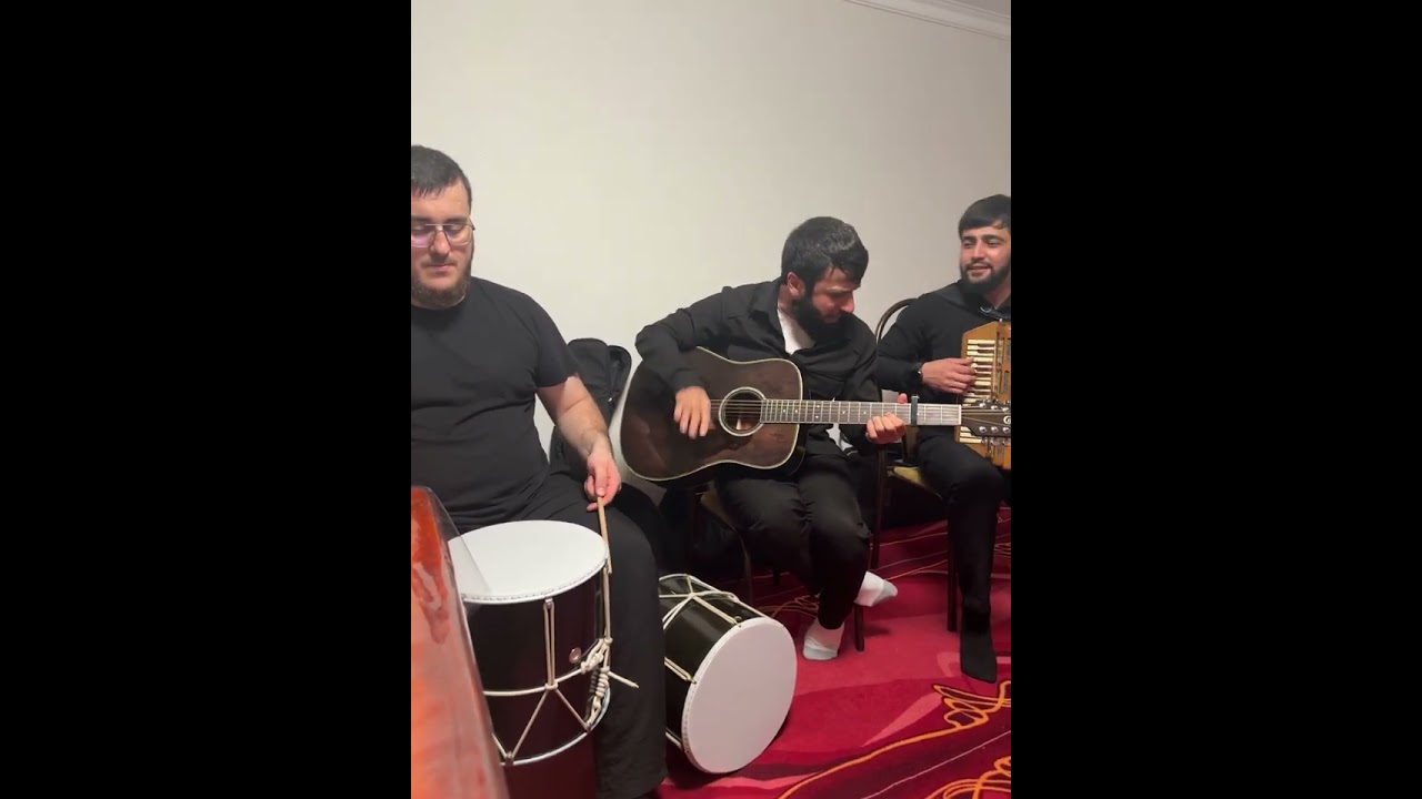 Ахмад ушаев Ислам Байсангур🔥🔥