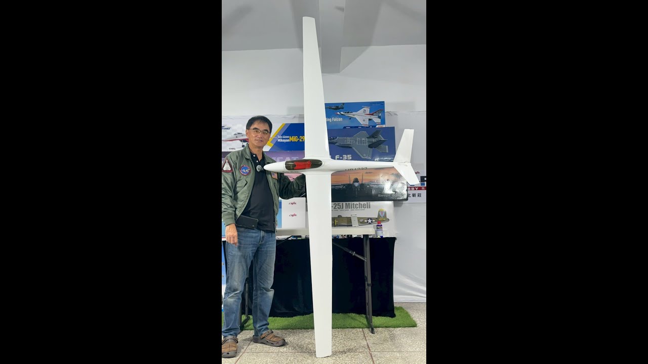 飛友代標 二手品 2680mm SALTO 無動力滑翔機 PNP / 0元起標 請飛恩FB二手拍賣區中下標