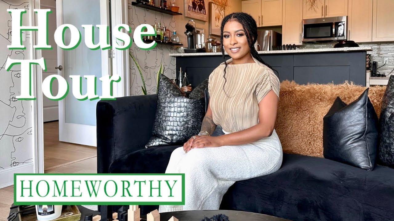 HOUSE TOUR | Inside Dominique Calhoun's Chic Philadelphia Apartment