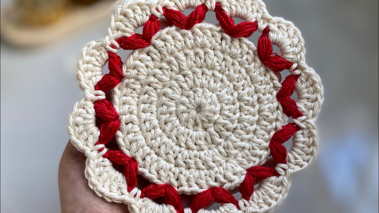 PASSO A PASSO PORTA COPOS CORAÇÃO DE CROCHÊ 