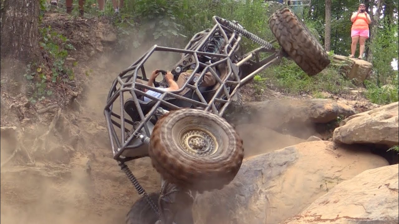 ROCK CRAWLING THE LEDGE AT GRAYROCK