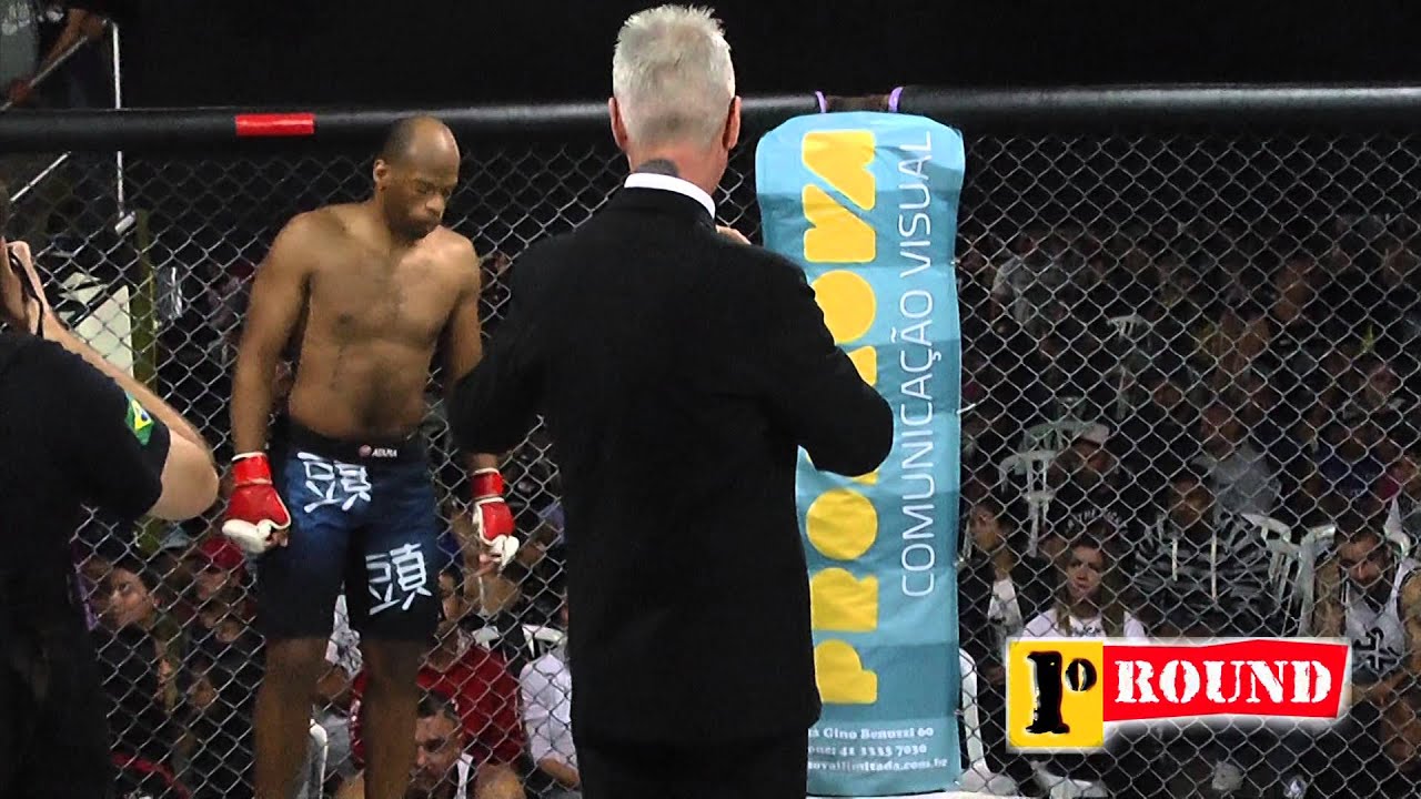 Showfight Brasil: Vitor Pinto derrotou Jonathan Souza