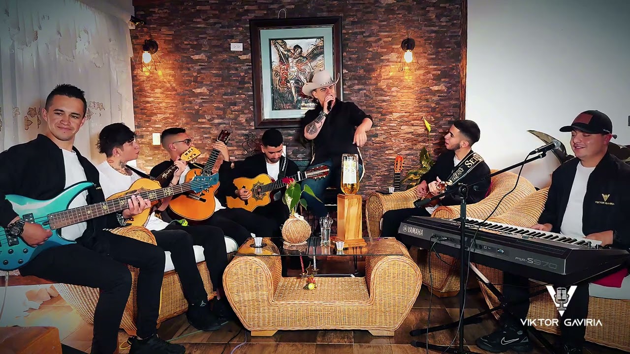 Que gran locura es querer | Viktor Gaviria Live 