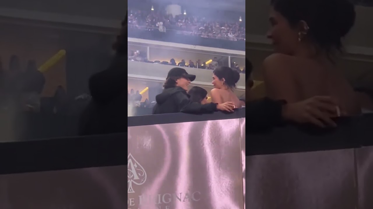 Jaw-Dropping: Timoth&eacute;e Chalamet and Kylie Jenner Caught Kissing on Beyonc&eacute;'s Renaissance World Tour