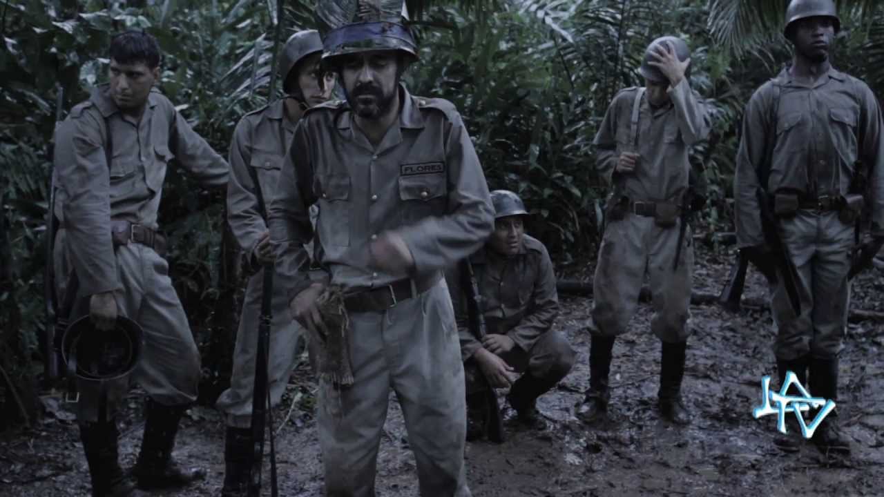 Pel&iacute;cula Mono con Gallinas LA TV ECUADOR 08/09/13