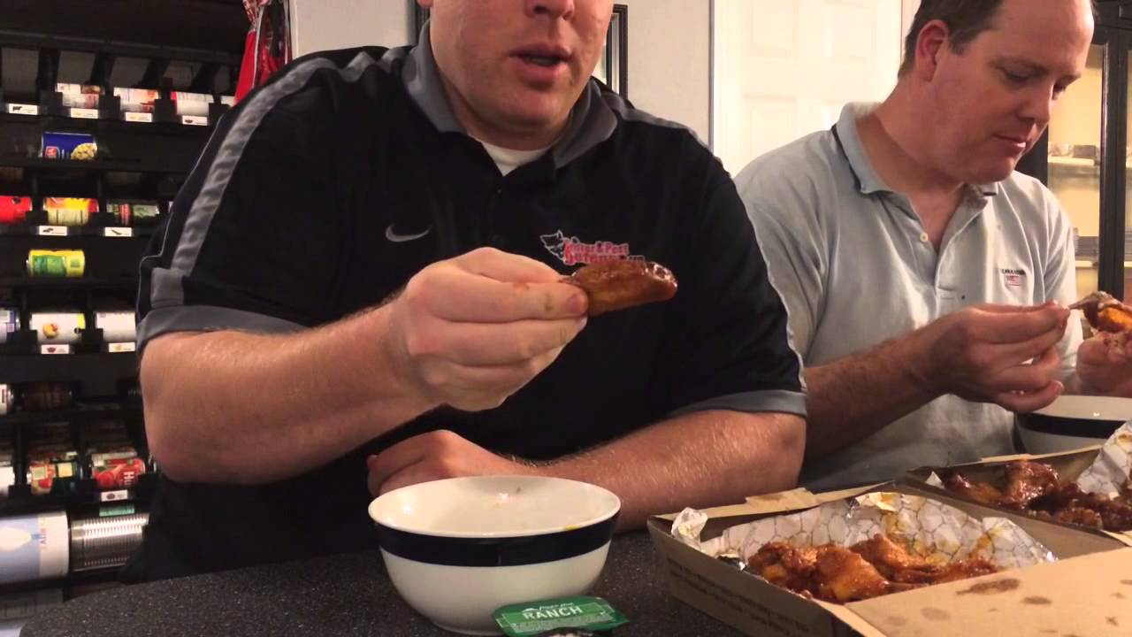 How to eat a bone in chicken wing in one bite