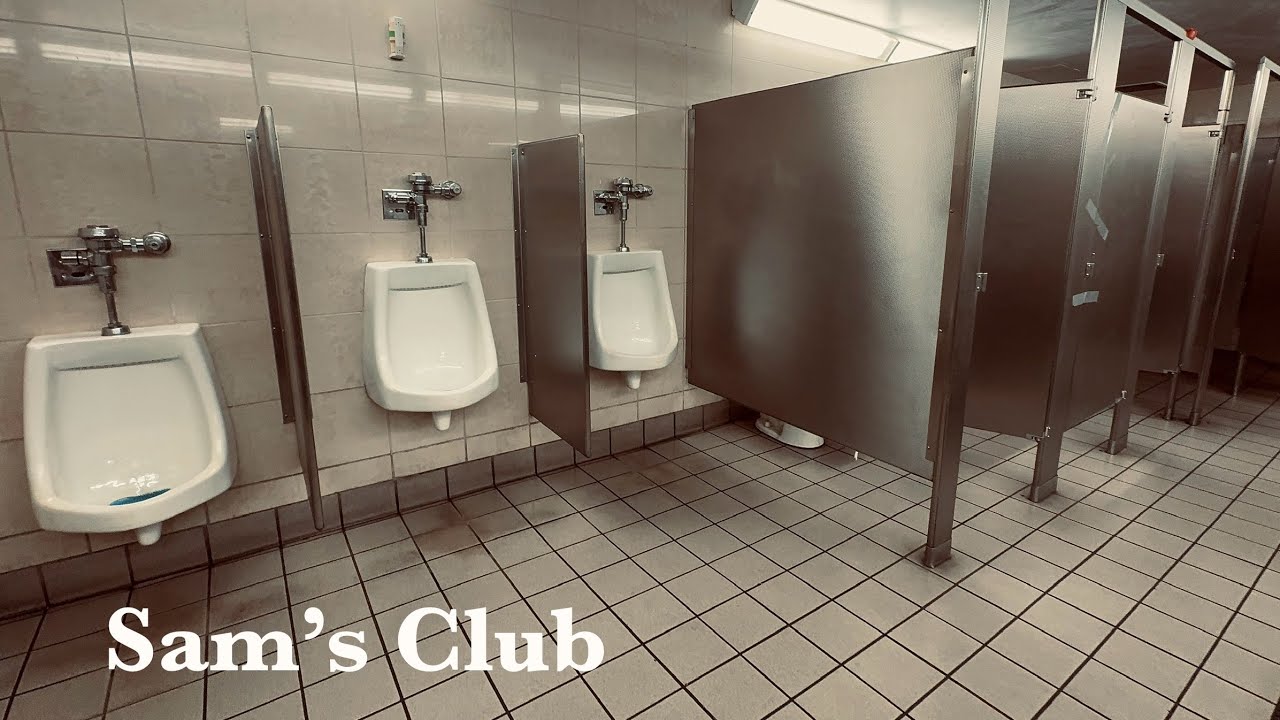 Toto, American Standard Madera, Eljer Signature Toilet Flush | Sam’s Club Restroom, Honolulu, Hawaii