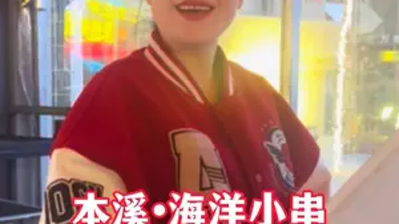 挑战油画交换美好 神秘礼物让老板摸不着头脑以画换物 油画人物 油画交换美好 油画换物 艺高人胆大画画