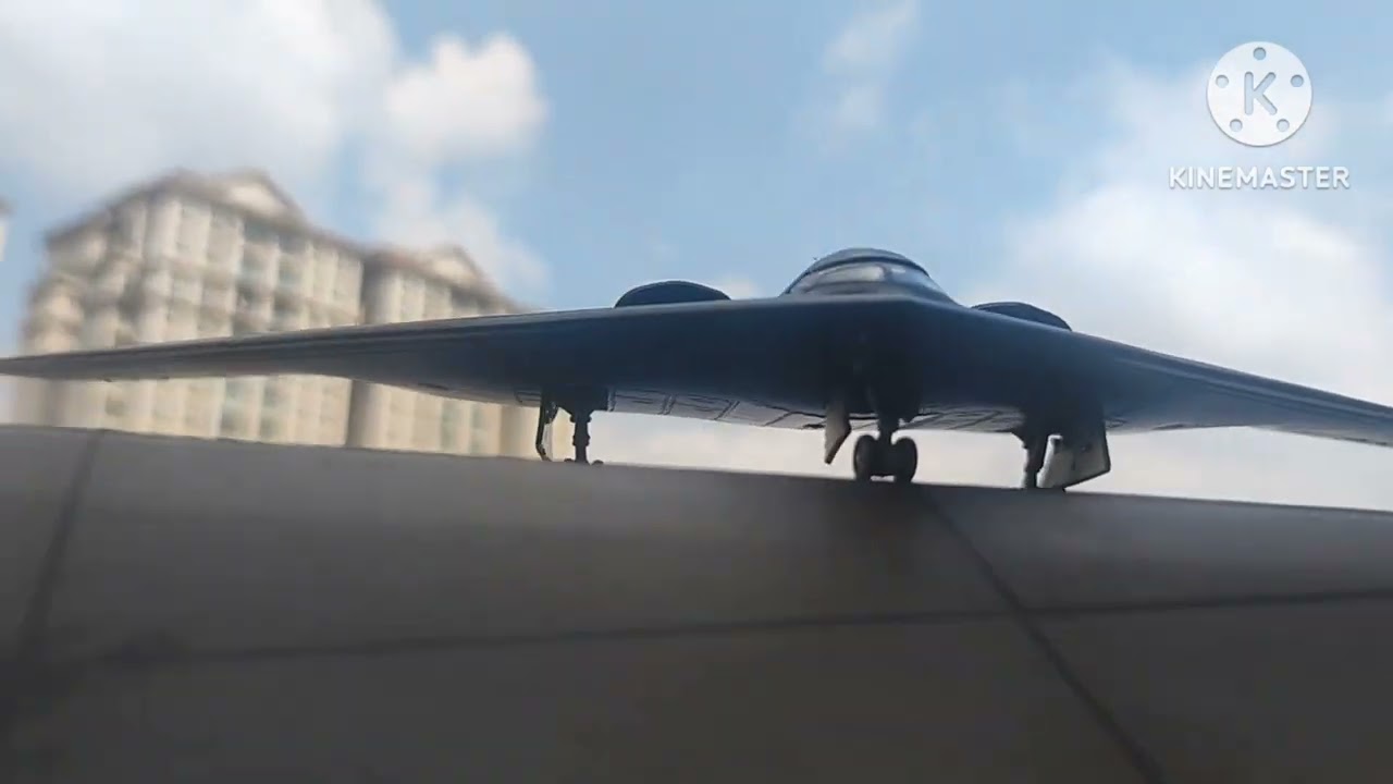 #121 Northrop Grumman B-2A Spirit (1/200 WLTK) USAF
