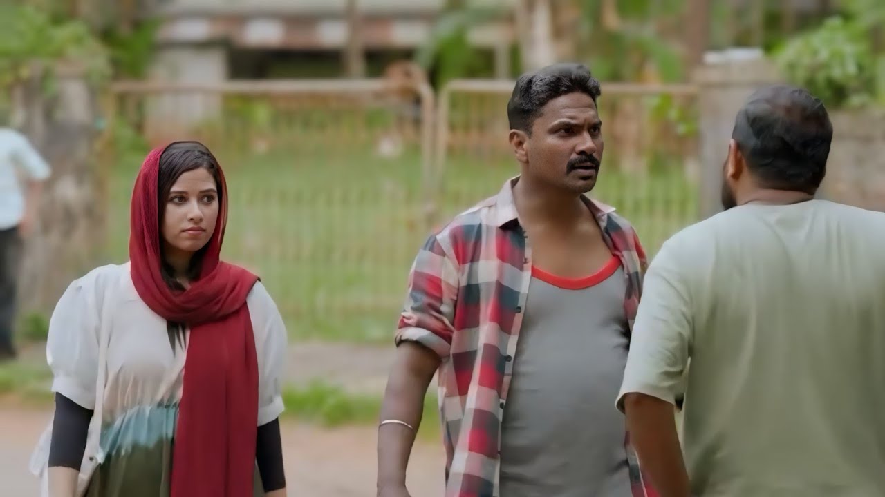 പെൺകുട്ടികളെ കാണുമ്പോ എന്താ അനക്ക് ഒരു ഇളക്കം | കോയ | ലാല മലപ്പുറം 