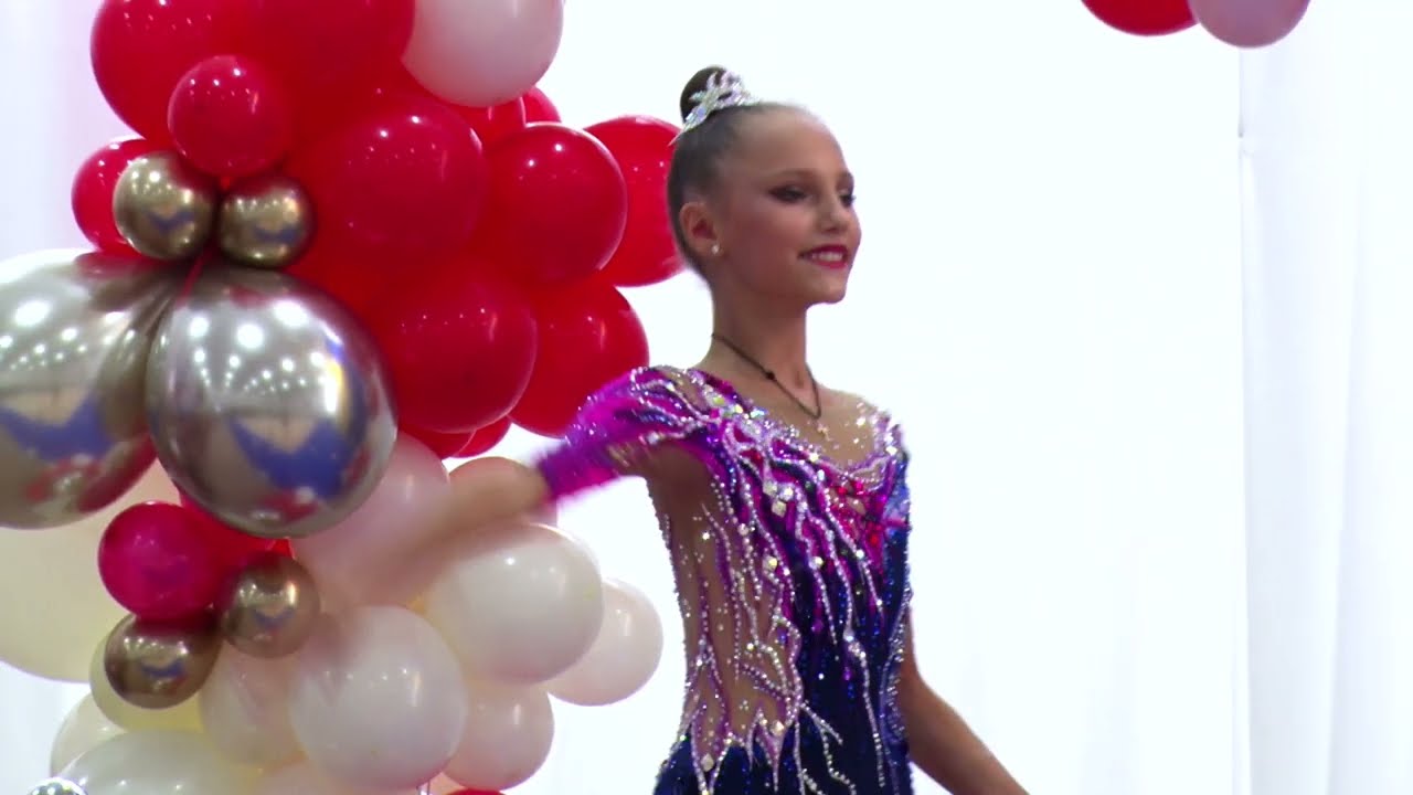 Швачко Марта 2012 обруч