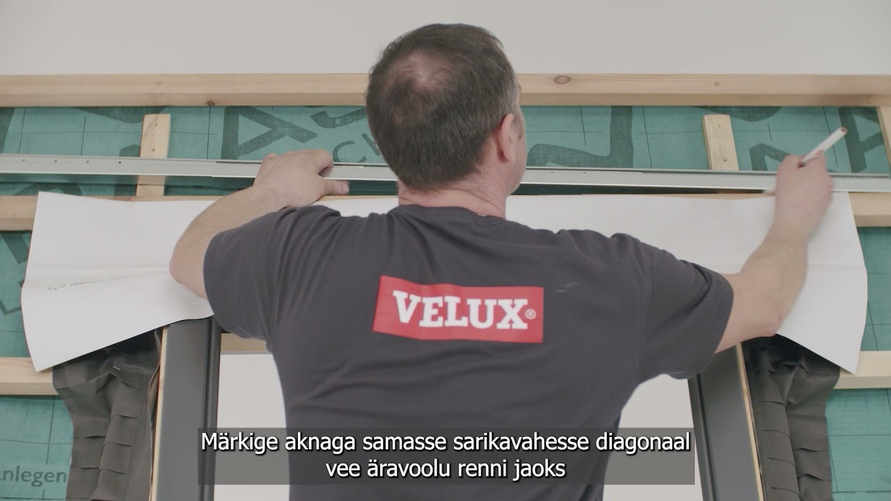 VELUX katuseakna paigaldamine veeplekkidega EDW