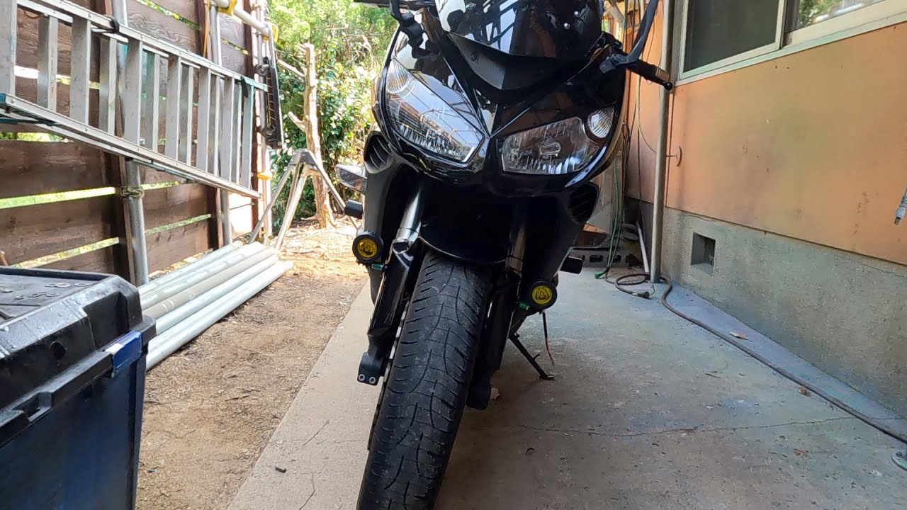 NINJA1000 Fog light installation