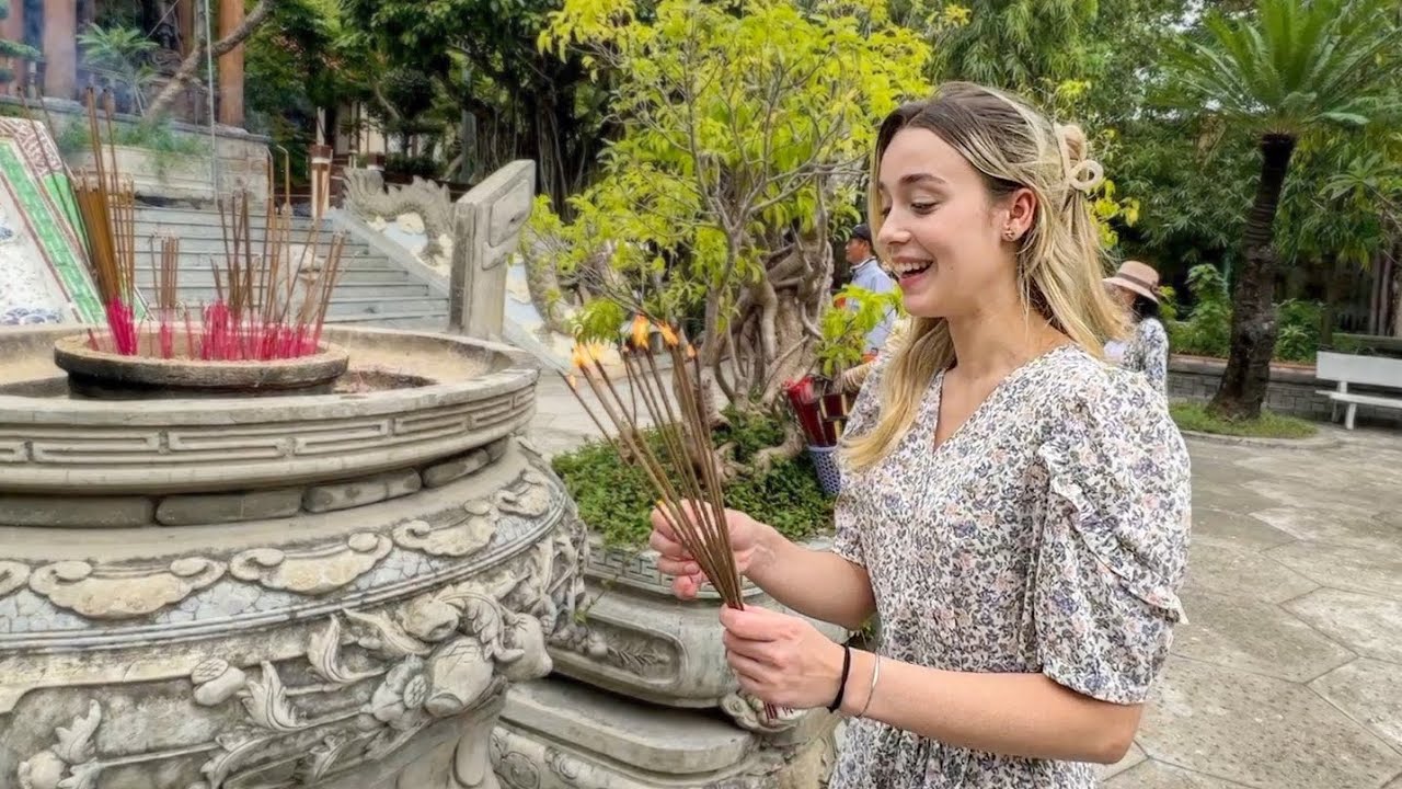 Travelled To Vietnam For My Birthday And Got Scammed On The First Day! Korean Australian AMWF Couple
