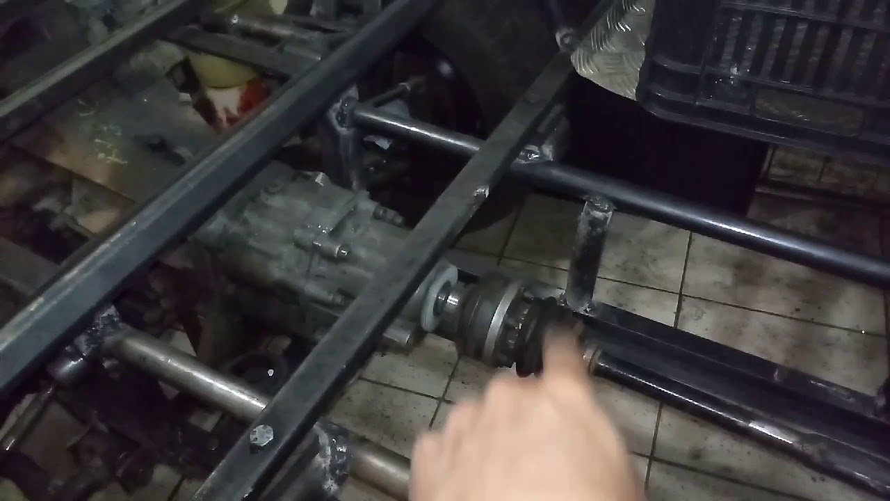 Fase 26 Explicando como funciona 4x4 com as 2 caixas AP e escape pelo meio da balança! #minijipe