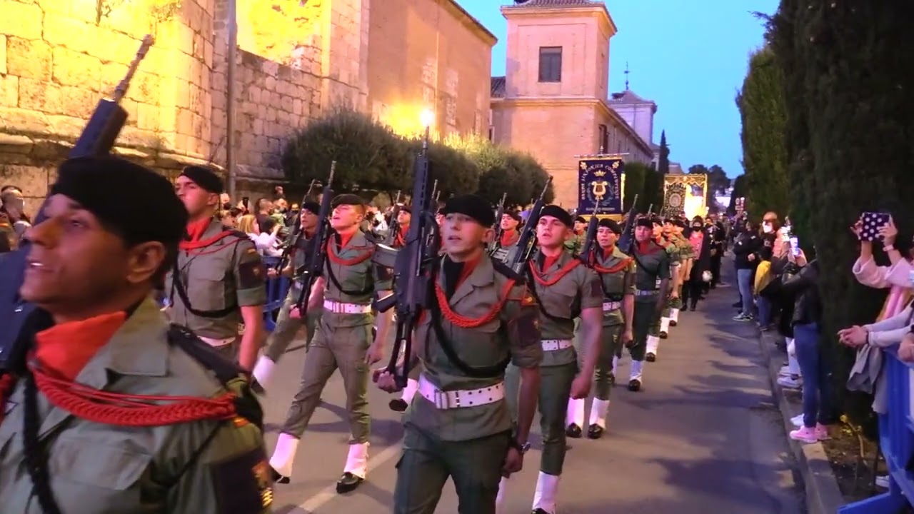 La Brigada Paracaidista canta 