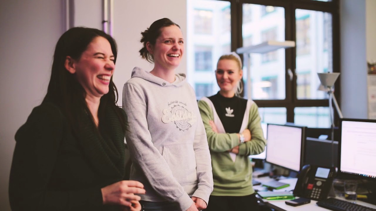 brands4friends - Weihnachten im Büro
