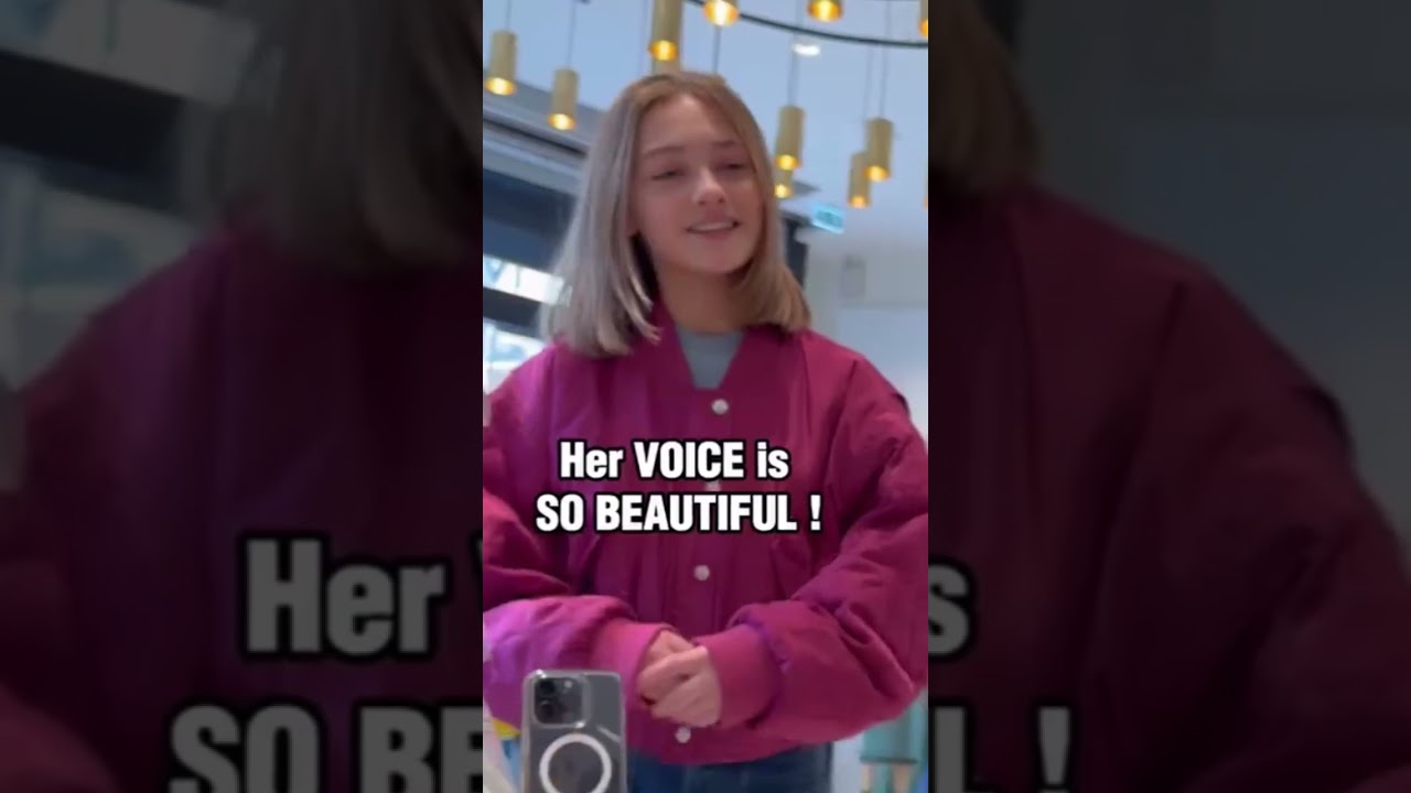 This 14 years old girl shocked Everyone #india #pionopublic #reactionpublic  #dermieredanse