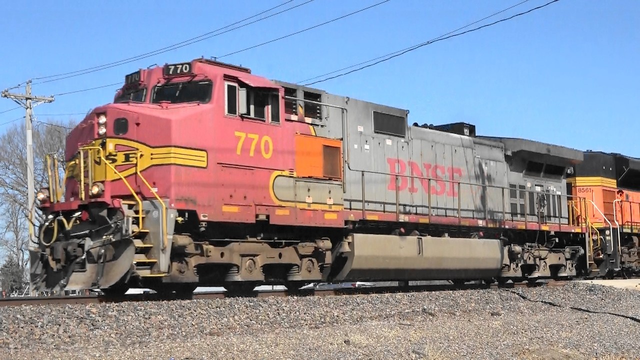 BNSF 770 Leads a Freight, Osborn, IL 3/9/26