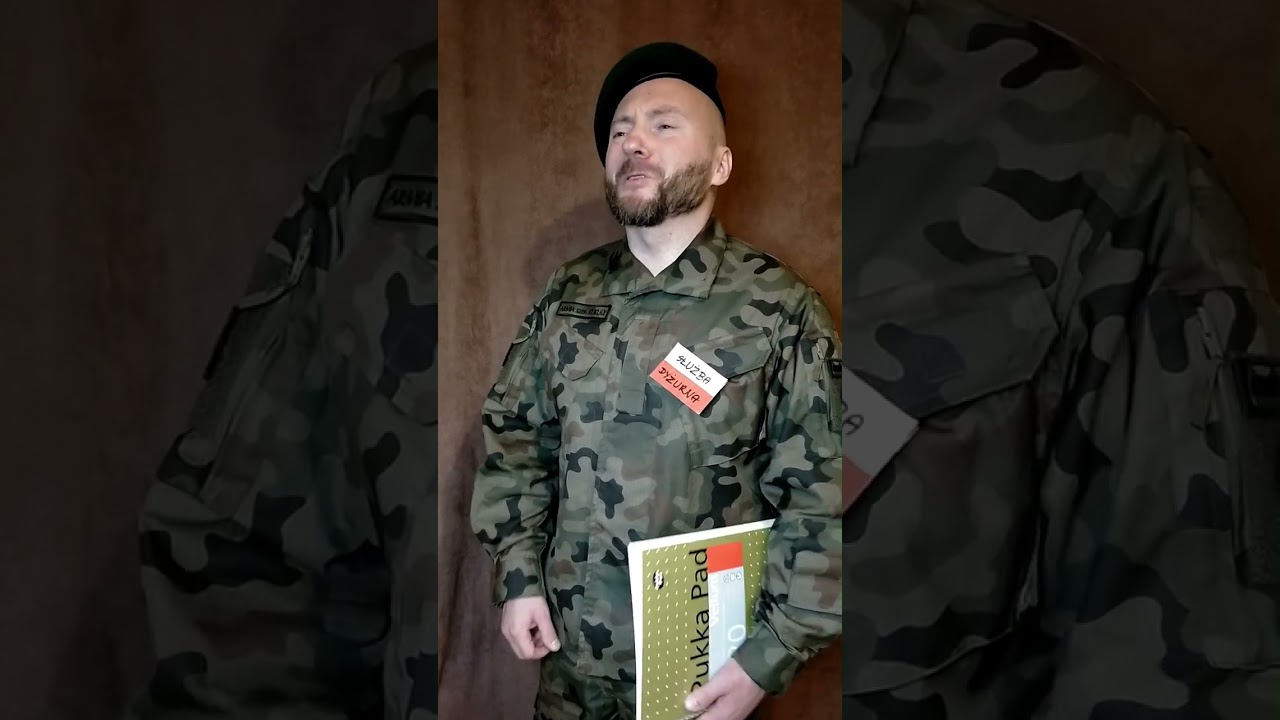 Instruktaż jak zrobić wrażenie na swoim przełożonym. I Ty możesz zostać bohaterem pododdziału.