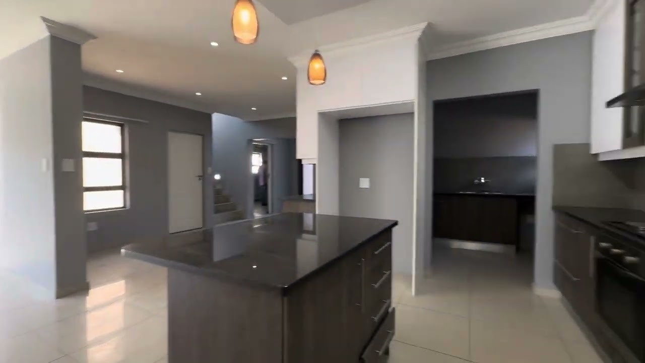 Modern 4 bedroom house for sale in Zambezi Manor Lifestyle Estate