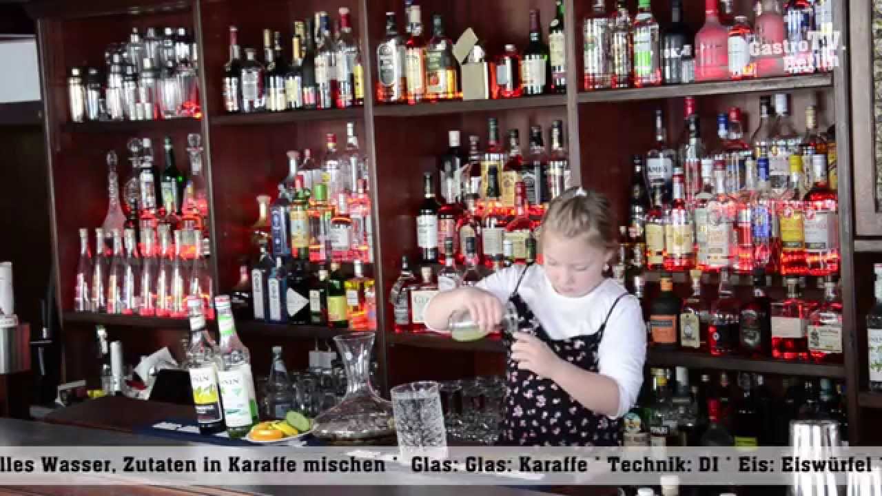 Barkeeper Ausbildung Berlin Cucumber Lemon Tea
