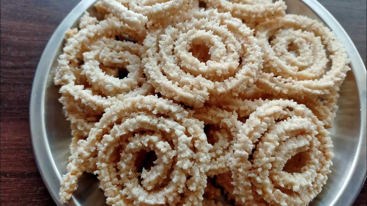 न तुटता चौपट फुलणारी भगरची(वरई)चकली|उपवासाची चकली|Bhagarchi Chakli| Varai Recipe|Valvan Recipe