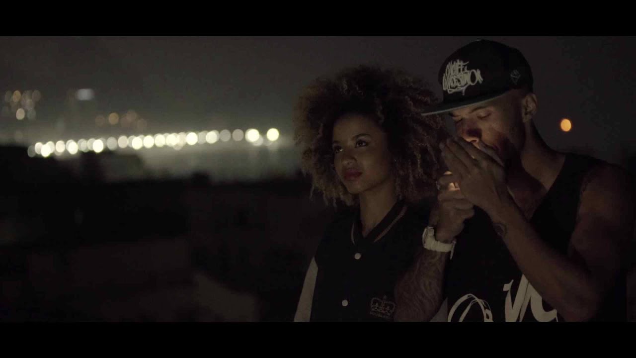 Cacife Clandestino - Elas Precisam Também (Clipe Oficial)
